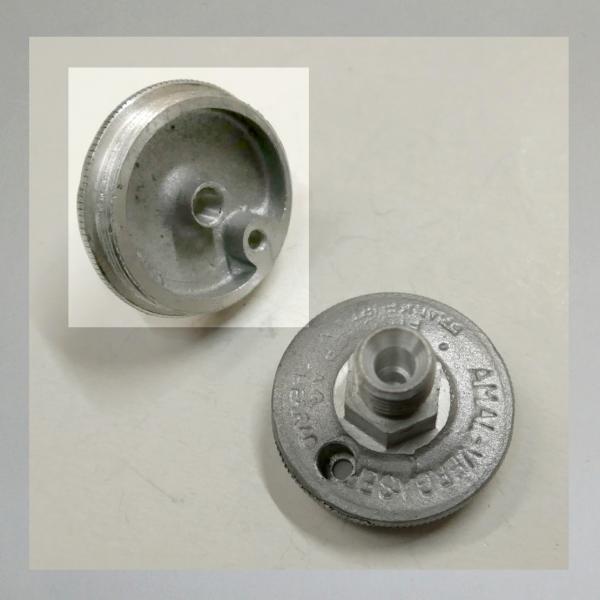 SKD---Amal Kleiner Schwimmerkammer-Deckel, für dicke Nadel, metrisches Gewinde, Zulauf von oben (Version: Aluminium)