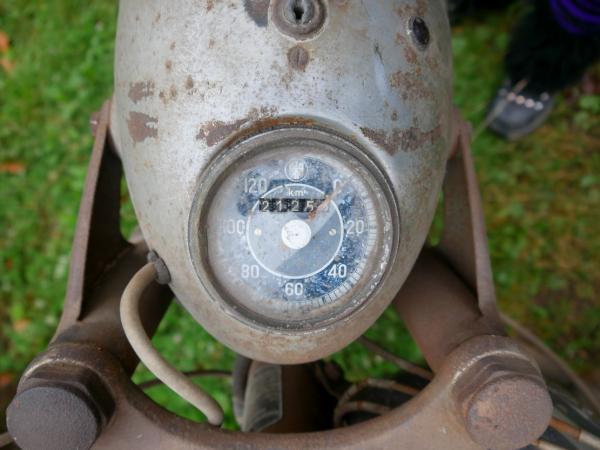 Motorrad: Victoria KR 25 HM in gutem Originalzustand---gut erhalten---Halbnabe---